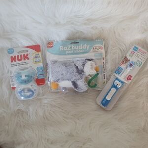 Razbuddy Penguin Paci Holder, MAM 1st Toothbrush & NUK Orthodontic Pacifier Bund